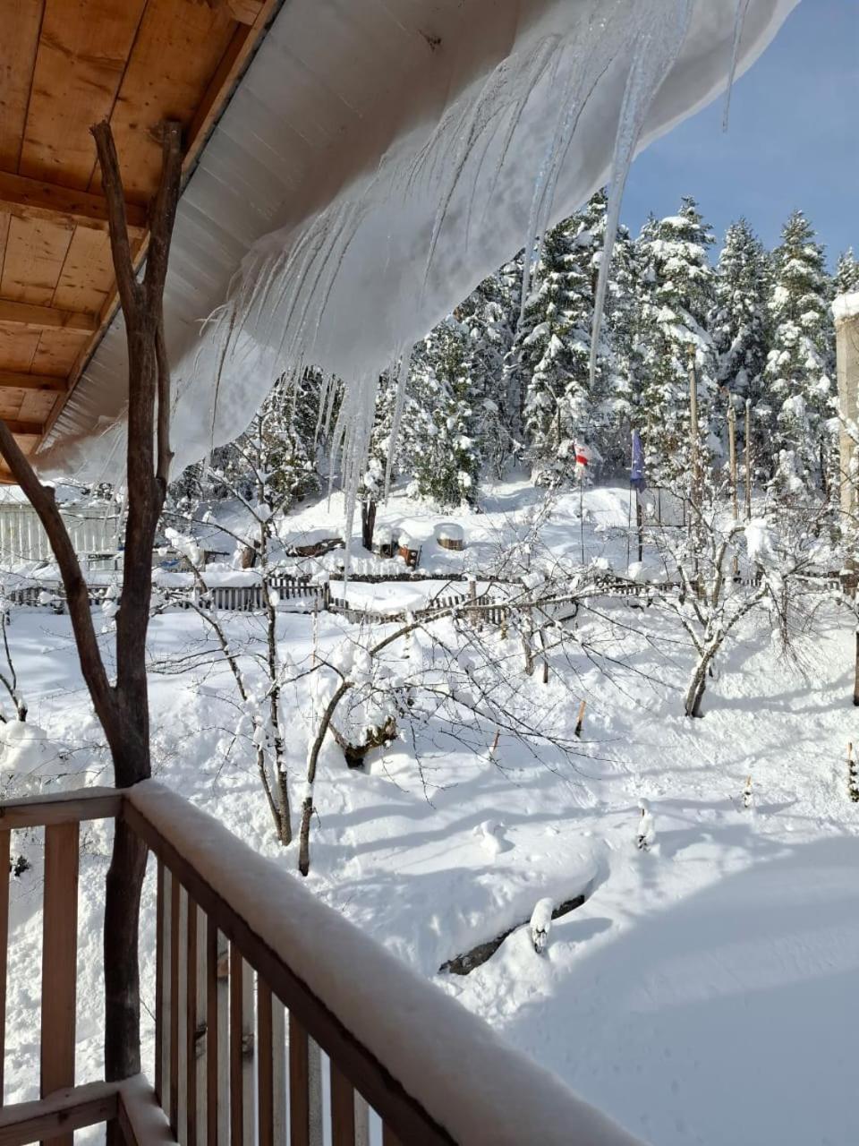 Hotel Khulo Lnn Exterior foto